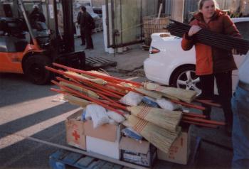 Chelsie Graves helps unload items at the Tunnel to Towers Foundation distribution location on Staten Island, N.Y.