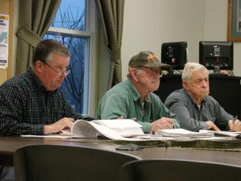 Wiscasset Budget Committee members Kent Reed, left, Bill Barnes and Ray Soule take part in the panel's April 18 meeting. SUSAN JOHNS/Wiscasset Newspaper