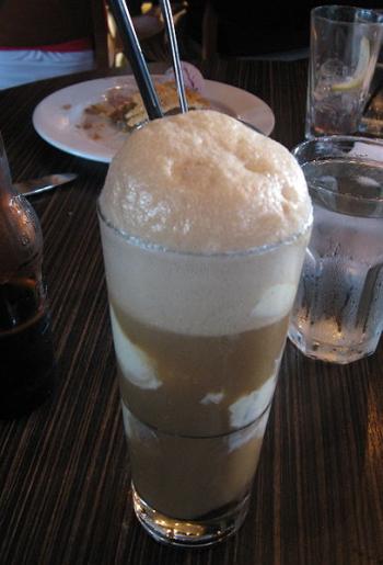 Root beer float. Photo by Arnold Gatilao