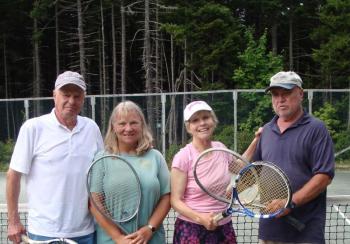 The winning team, left: Ron Blake and Carole Palmer. Roxanne Smith and York Fischer were first runners up. Courtesy of Roxanne Smith 