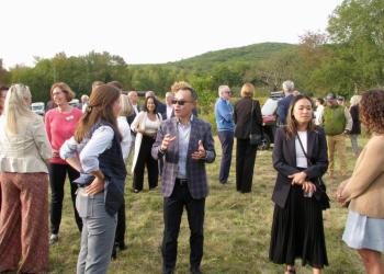 In Hope at the trailhead, before the ceremony on Wednesday, September 18. (Photo courtesy Coastal Mountains Land Trust)