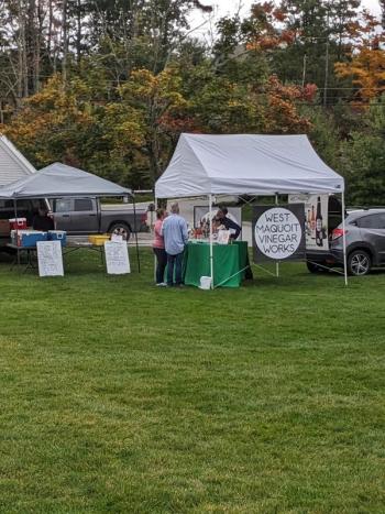 Boothbay Farmer's Market. CANDI JONETH/Boothbay Register