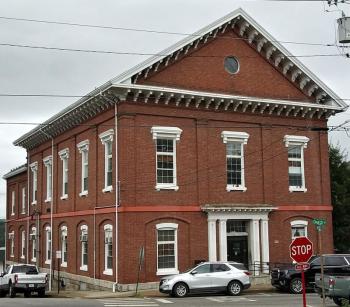 The building that houses the Waldo County Registry of Deeds.