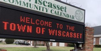 Wiscasset sign