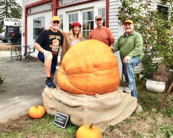 Giant pumpkin