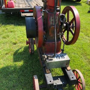 Railway Village, engines, mechanics, Maine Antique Power Association