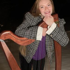 Maine Harpist Rhiannon Skye