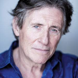 Gabriel Byrne