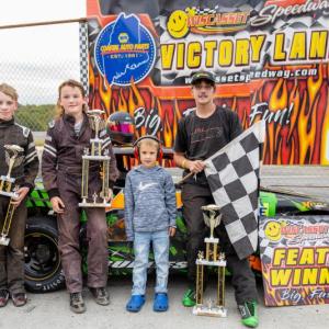  4 Cylinder Pro top 3, from left: Jaxson Moreside, John Ricci, Jr. Official Zeke Turner and Ben Burgess.  Jasen Dickey Photography