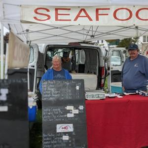 Boothbay Farmer's Market. CANDI JONETH/Boothbay Register