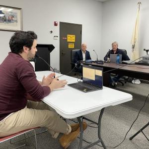 Consultant Charles Tetelman discusses LD 2003 with the Boothbay Harbor Selectboard Oct. 3. FRITZ FREUDENBERGER/Boothbay Register