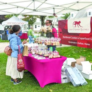 Boothbay Farmer's Market. CANDI JONETH/Boothbay Register